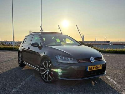 Zwart Gebruikt 2016 VW Golf VII GTI Hatchback | € 20.495 (Goede deal)