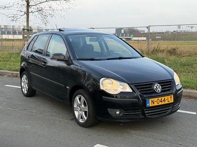 Zwart Gebruikt 2007 VW Polo Trendline Hatchback | € 2.750 (Eerlijke prijs)