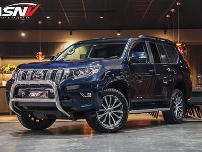 Blauw (metallic) Gebruikt 2018 Toyota Land Cruiser Executive Van | € 39.945 (Iets duurder)