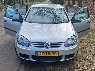 VW Golf V