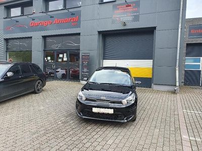 Zwart Gebruikt 2021 Kia Rio Stationwagen | € 12.900 (Eerlijke prijs)