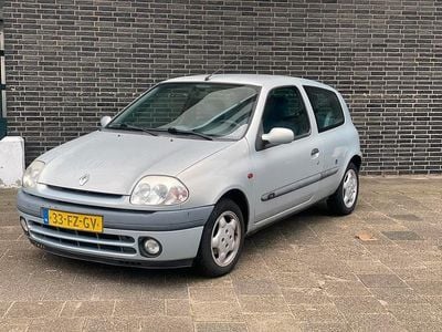 Renault Clio II