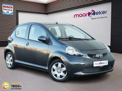 Grijs Gebruikt 2006 Toyota Aygo Hatchback | € 3.950 (Iets duurder)