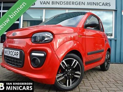 Rood Nieuw 2025 Ligier Dué First Hatchback | € 15.995
