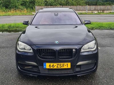Zwart Gebruikt 2013 BMW 750 Sedan | € 19.950