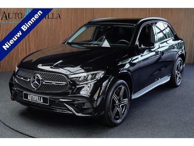 Zwart Occasion 2023 Mercedes GLC300e AMG line SUV | € 59.750 (Super prijs)
