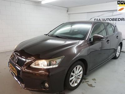 Lexus CT200h