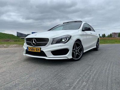 Mercedes CLA200