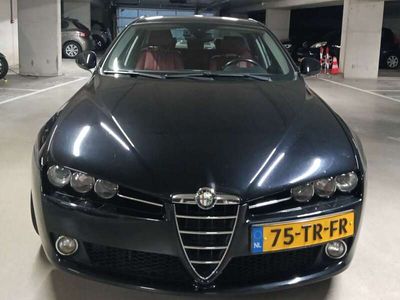 Alfa Romeo 159