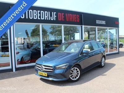 Mercedes B200