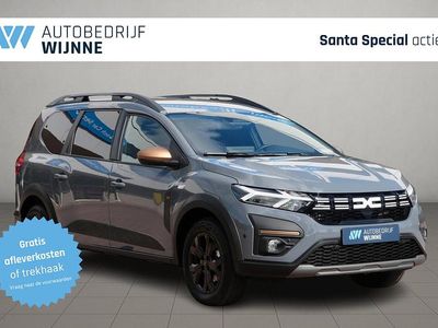 Grijs Gebruikt 2025 Dacia Jogger Extreme MPV | € 26.920 (Eerlijke prijs)