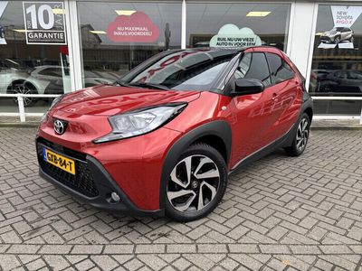 Rood Occasion 2023 Toyota Aygo X Pulse SUV | € 18.799 (Duur)