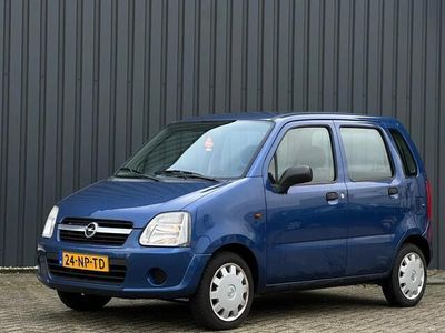 tweedehands Opel Agila 1.0-12V Essentia