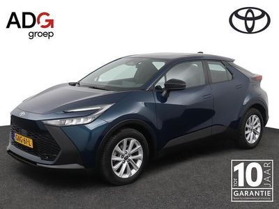 Blauw Occasion 2024 Toyota C-HR Active SUV | € 30.950 (Eerlijke prijs)