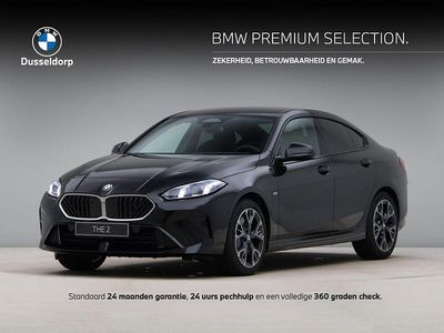 Zwart, metallic lak Occasion 2025 BMW 220 Comfort Edition Coupé | € 35.950 (Super prijs)
