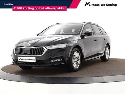 Zwart Gebruikt 2023 Skoda Octavia Business Line Stationwagen | € 21.940 (Goede deal)