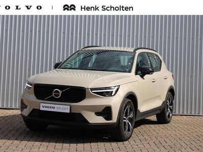 Bruin Gebruikt 2024 Volvo XC40 Plus SUV | € 40.950 (Eerlijke prijs)