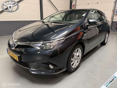 Toyota Auris Hybrid