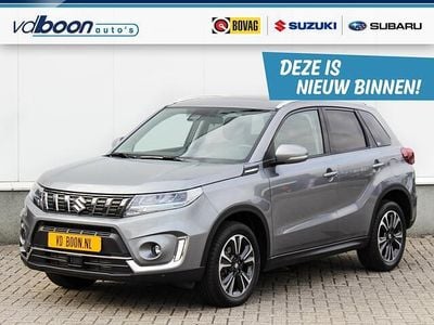 Grijs Occasion 2023 Suzuki Vitara Style SUV | € 25.850 (Eerlijke prijs)