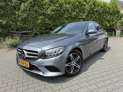 Grijs Gebruikt 2021 Mercedes C180 Advantage Sedan | € 35.950 (Eerlijke prijs)
