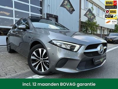 Grijs Gebruikt 2020 Mercedes A250 Premium Hatchback | € 25.950 (Iets duurder)