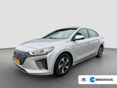 Grijs Occasion 2019 Hyundai Ioniq Premium Hatchback | € 16.900 (Iets duurder)