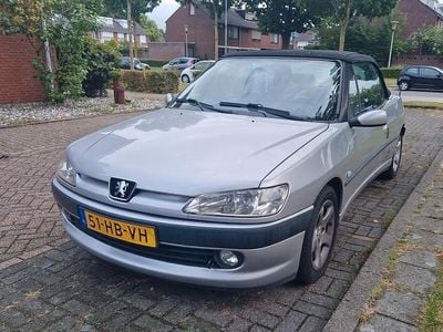 Peugeot 306