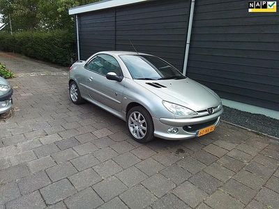 Occasion Peugeot 206 Roland Garros 109 PK (80 kW) 2003 Beige Cabriolet