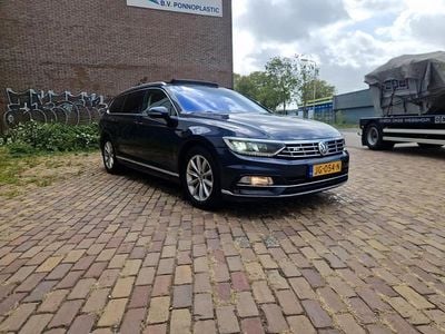 Blauw Occasion 2016 VW Passat Edition Stationwagen | € 8.750