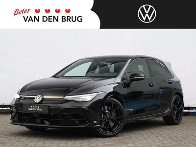 Zwart Gebruikt 2024 VW Golf VIII Black Edition Hatchback | € 64.900