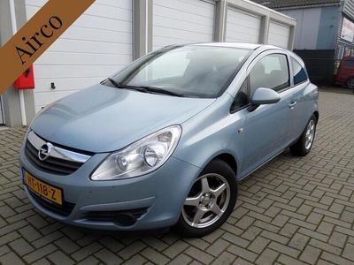 tweedehands Opel Corsa 1.2-16V Business