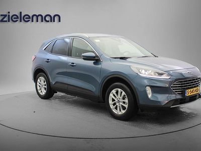 Blauw Occasion 2023 Ford Kuga Titanium SUV | € 21.645 (Super prijs)