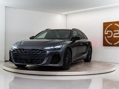 Grijs Nieuw 2025 Audi A6 Competition Stationwagen | € 99.980