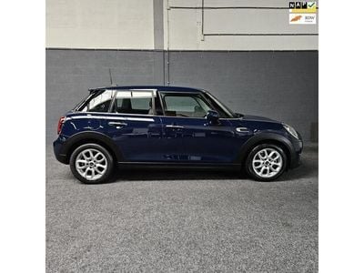 Blauw Gebruikt 2019 Mini ONE Pepper Hatchback | € 15.750 (Eerlijke prijs)