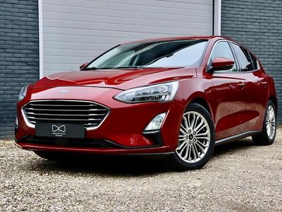 Rood Occasion 2019 Ford Focus Business Edition Hatchback | € 18.900 (Eerlijke prijs)