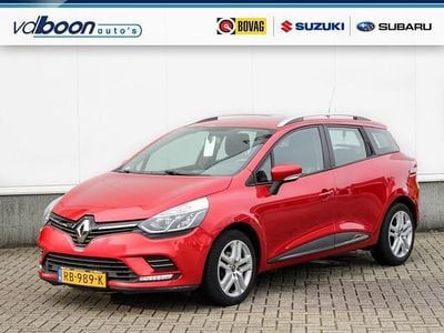 Rood Gebruikt 2017 Renault Clio GrandTour Zen Stationwagen | € 8.750 (Eerlijke prijs)