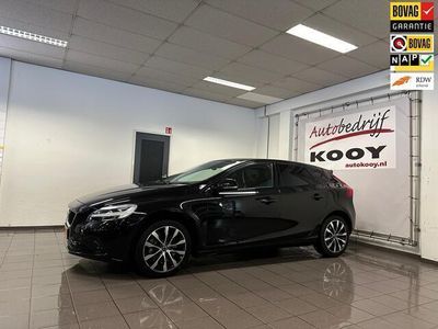 tweedehands Volvo V40 1.5 T3 Dynamic Edition * Automaat / Afn. Trekhaak