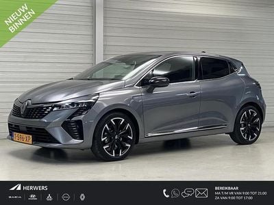 Gebruikt 2023 Renault Clio Techno | € 22.435 (Eerlijke prijs)