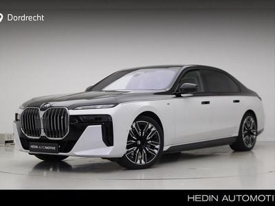 Wit Gebruikt 2025 BMW i7 M Sport Sedan | € 96.895 (Eerlijke prijs)