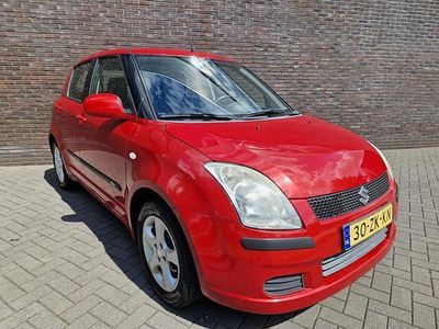 Rood Occasion 2008 Suzuki Swift GLS Hatchback | € 2.395 (Eerlijke prijs)