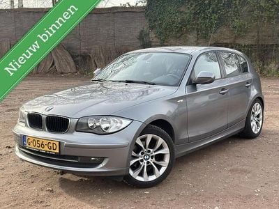 Grijs Occasion 2010 BMW 118 Hatchback | € 3.999 (Super prijs)