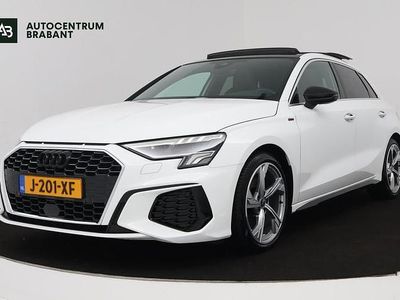 Wit Gebruikt 2020 Audi A3 Hatchback | € 25.945 (Iets duurder)