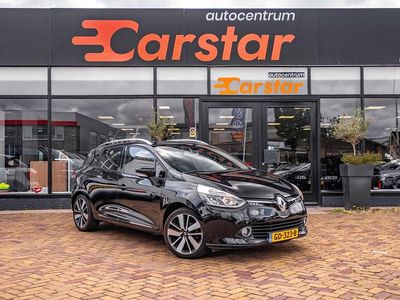 Zwart, metallic lak Occasion 2015 Renault Clio GrandTour Dynamique Stationwagen | € 10.950 (Eerlijke prijs)