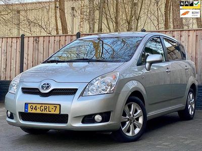 Grijs Occasion 2008 Toyota Verso Luna MPV | € 6.995 (Eerlijke prijs)