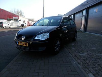 Zwart Occasion 2007 VW Polo Trendline Hatchback | € 1.950 (Goede deal)