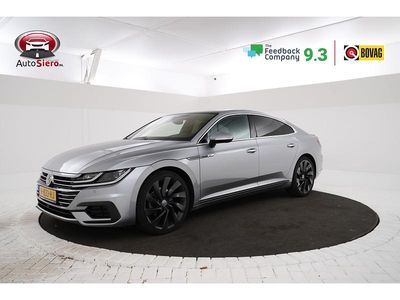 Grijs Occasion 2020 VW Arteon Exclusive Hatchback | € 20.999 (Duur)