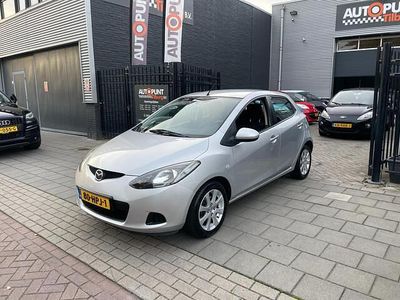Grijs Occasion 2009 Mazda 2 Hatchback | € 1.999 (Eerlijke prijs)