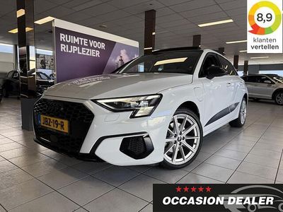 Wit Occasion 2024 Audi A3 Sportback Advanced Hatchback | € 37.950 (Duur)