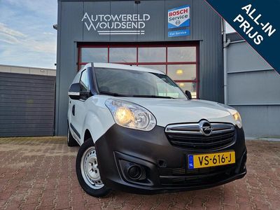 Wit Gebruikt 2015 Opel Combo Sport MPV | € 6.495 (Eerlijke prijs)