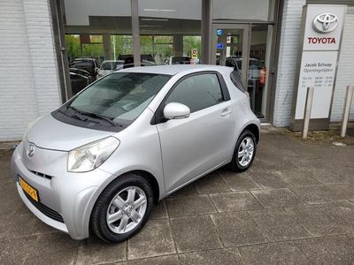 Toyota iQ